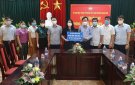 Ủy ban Mặt trận tổ quốc Việt Nam huyện Quan Sơn tiếp nhận ủng hộ Quỹ phòng, chống dịch Covid-19  